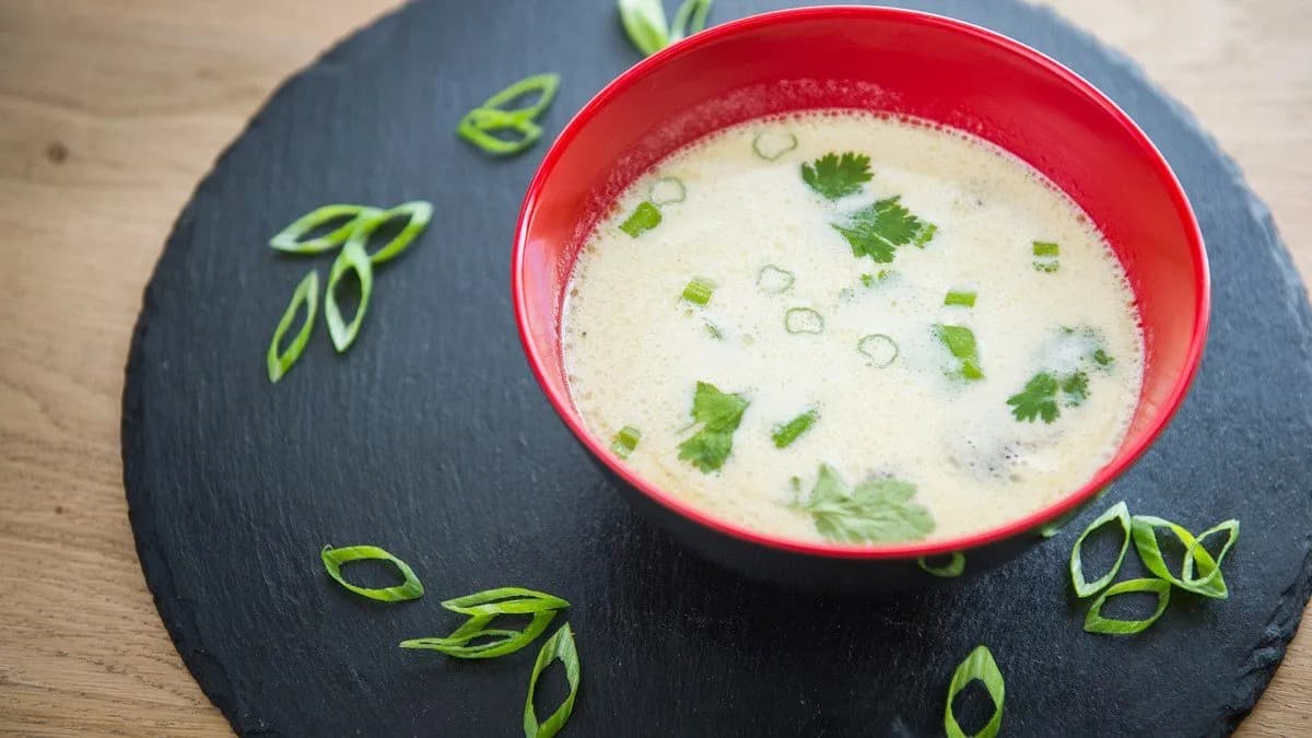 Tom Kha leves tofuval