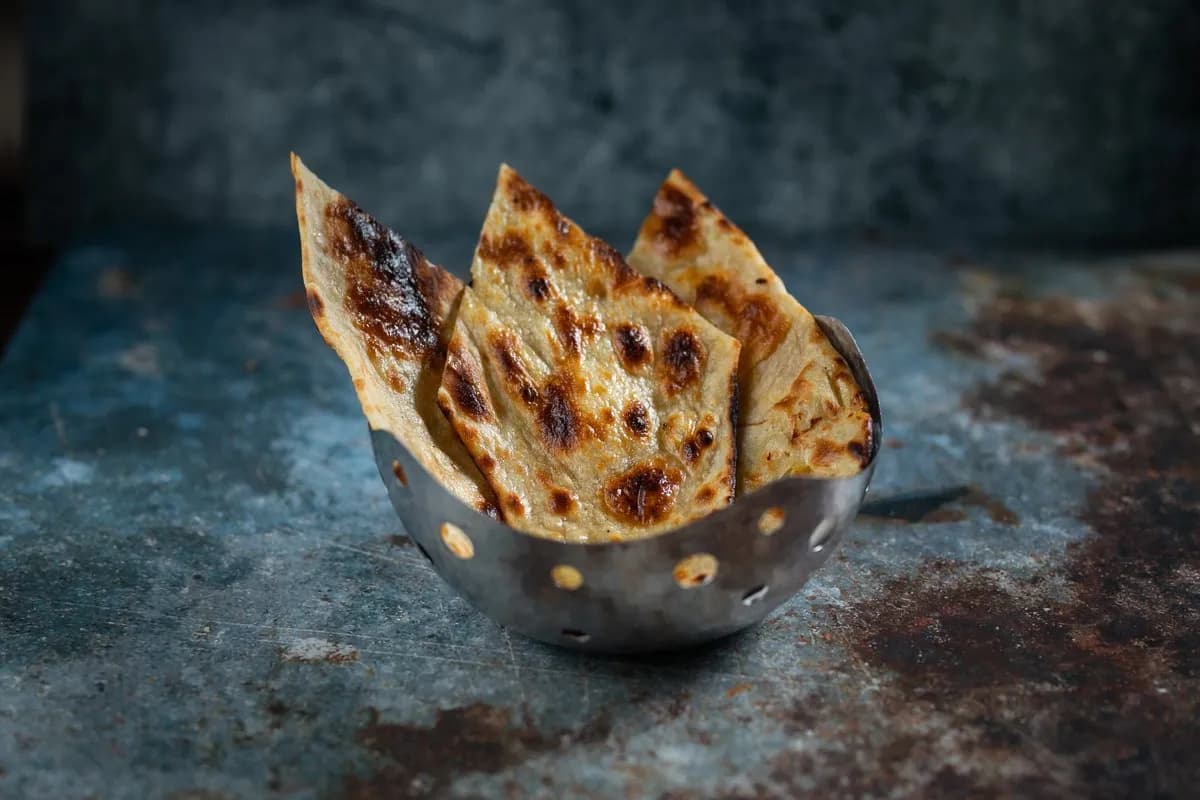 BUTTER NAAN