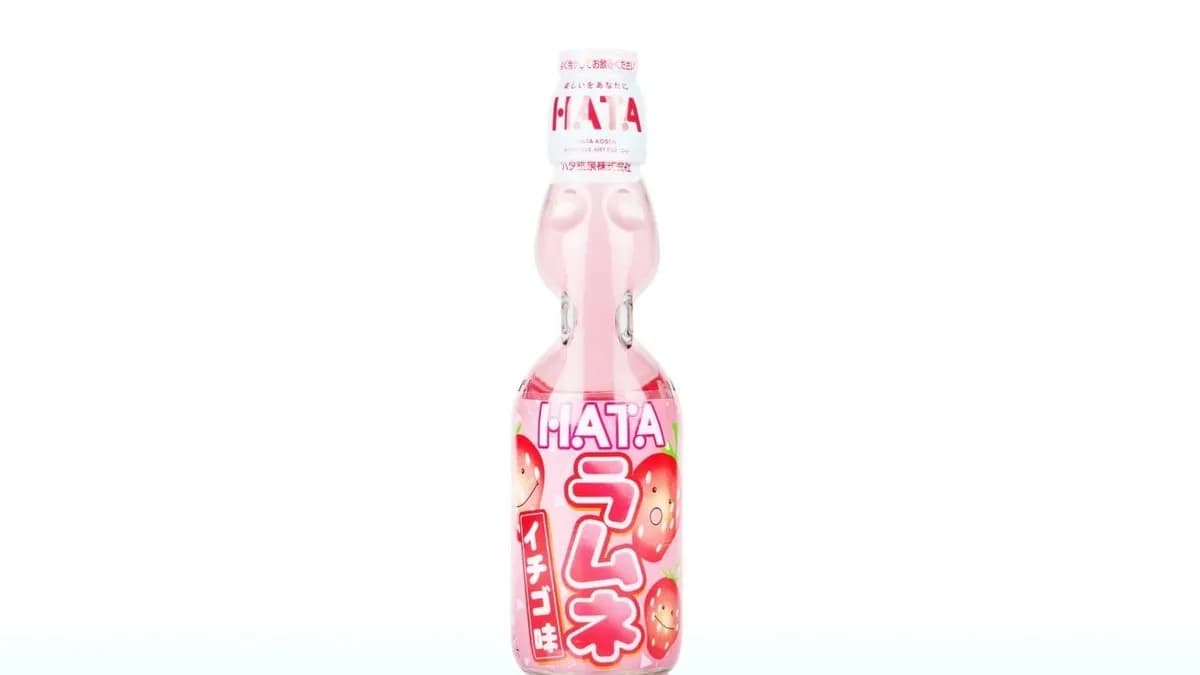 Hatakusen Strawberry Soda Pop