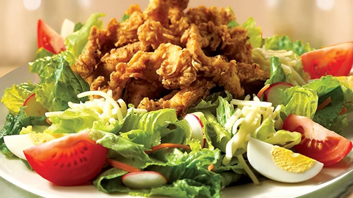 Cajun-Fried Chicken Salad