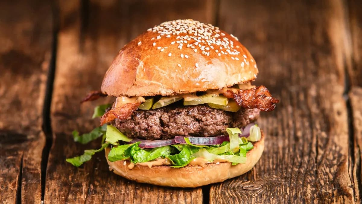 DUPLA BACON BURGER