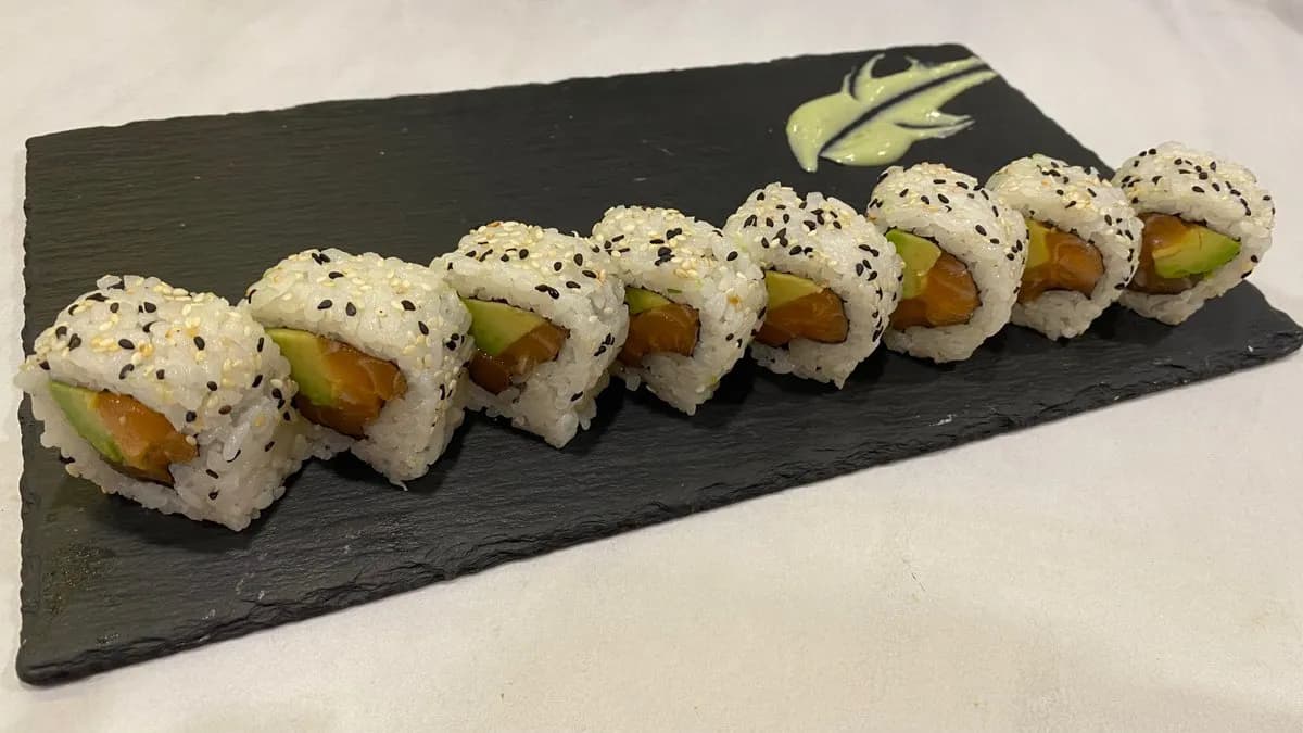 NS11. Avocado Salmon