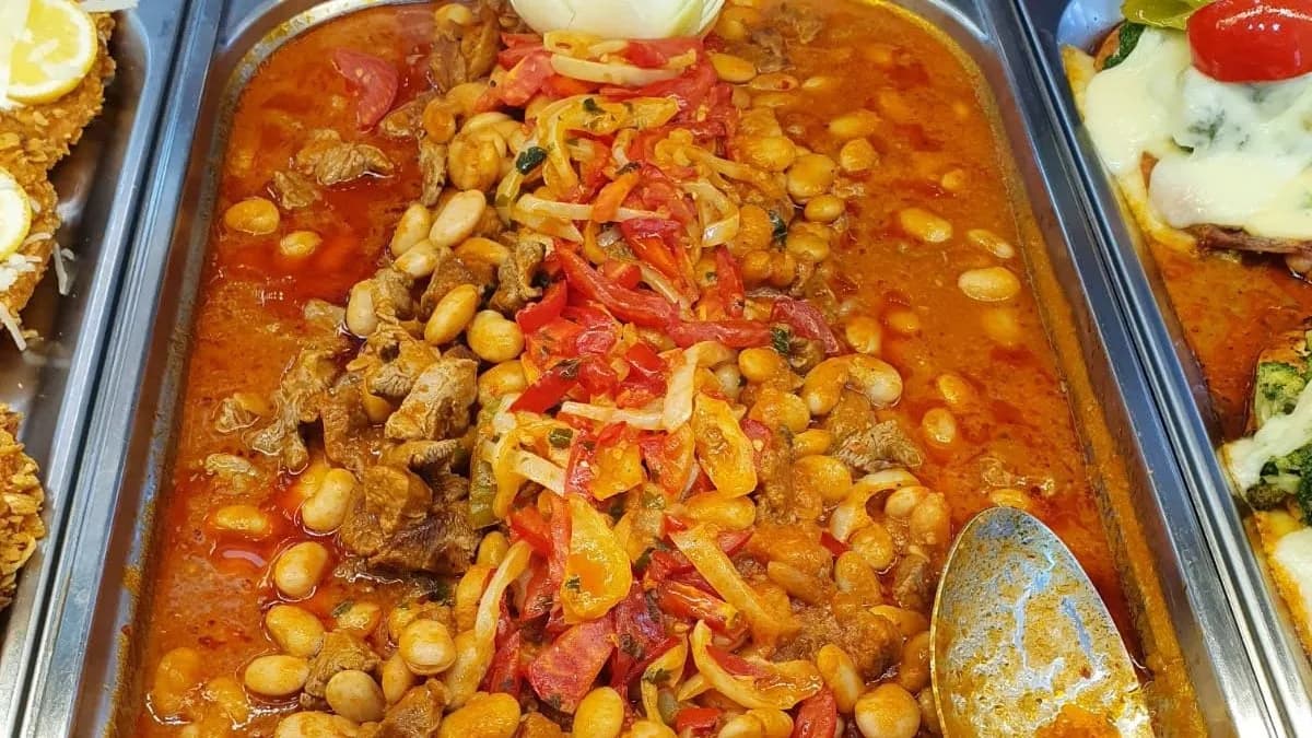 Kurufasulye (borjúhús babbal) körettel