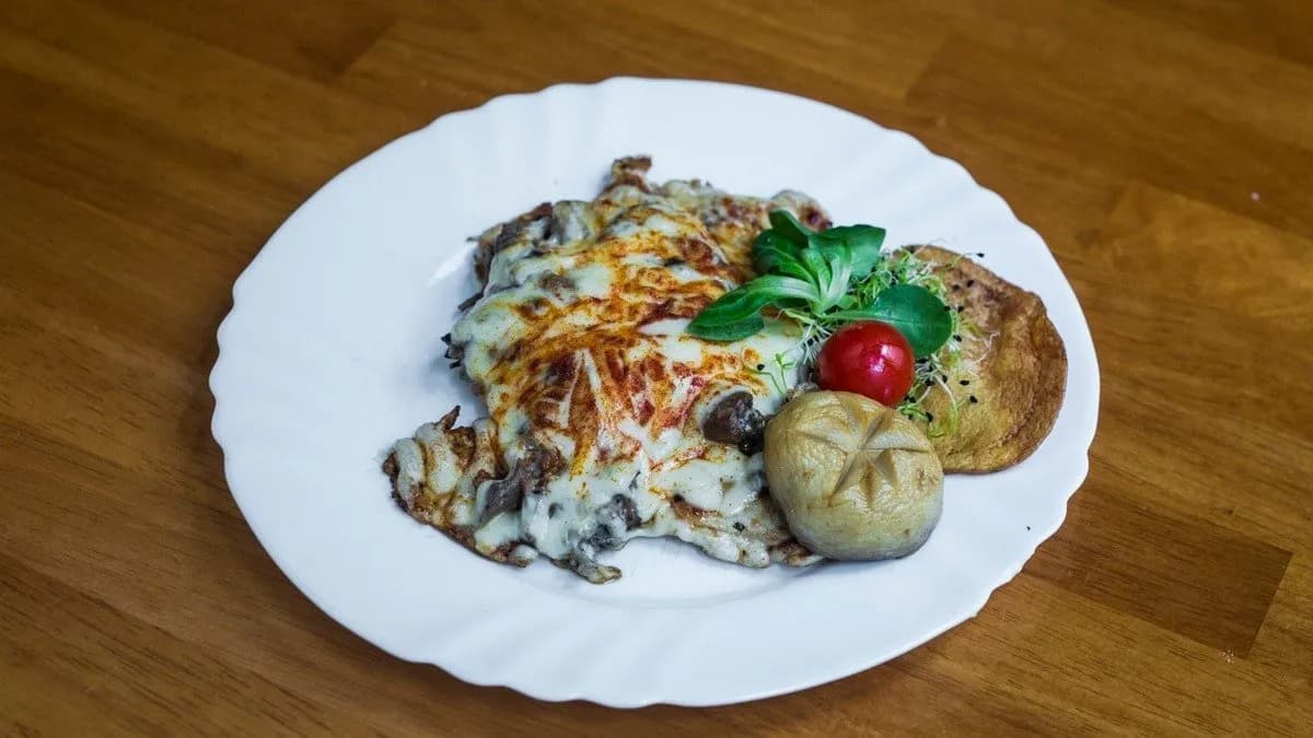 Roston csirkemell Gabcsi módra (köret nélkül)