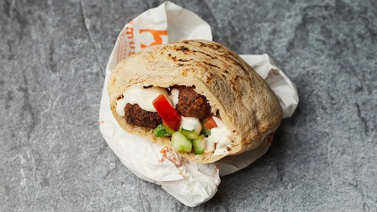 Falafel pita