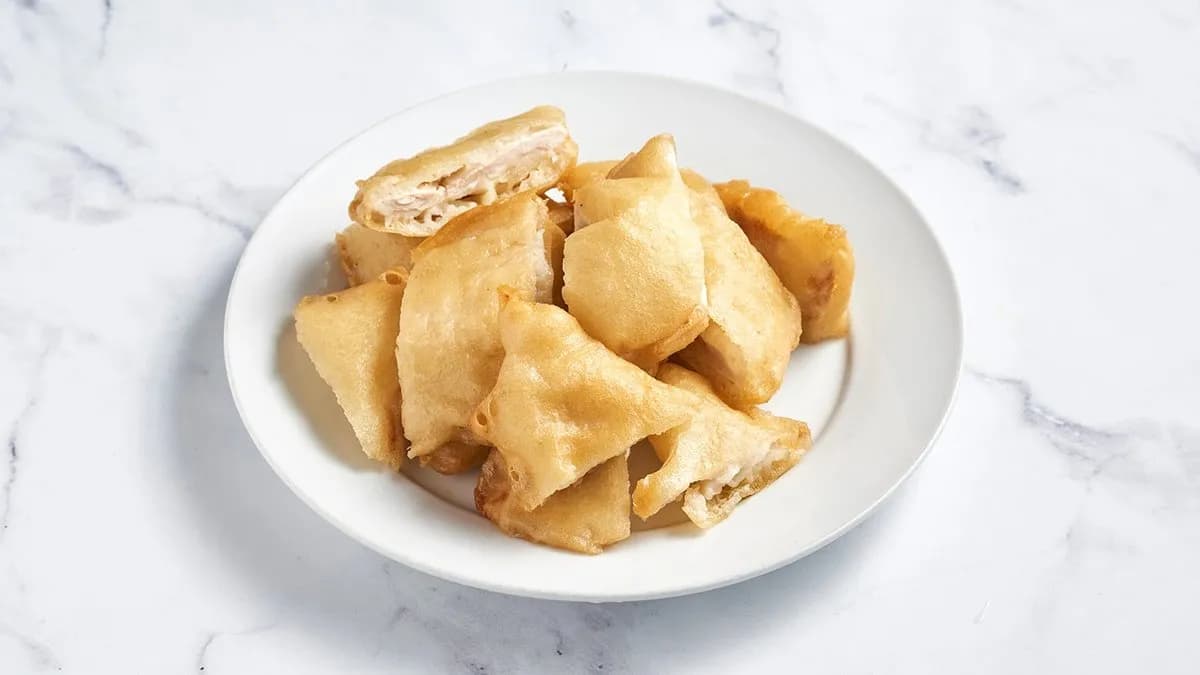 Illatos-omlós csirkefalatok