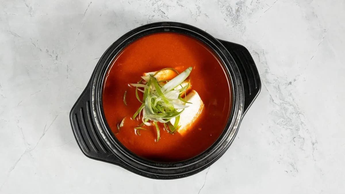 Vegetarian Kimchijjigae