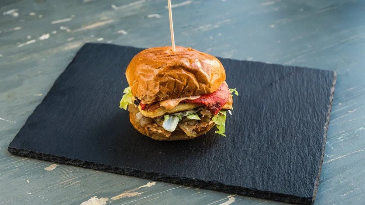 Fall Guy Burger (vega)