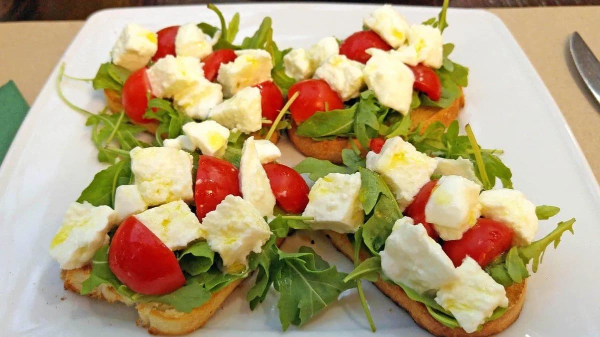 Bruschetta Primavera