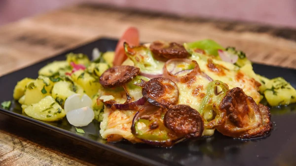 Magyaros szelet hasábburgonyával