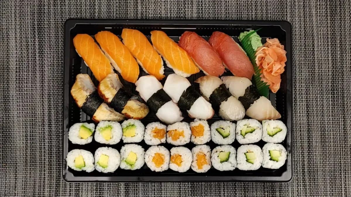 CH7#Lazac tonhal uborka polip avokád tilapia angolna30db