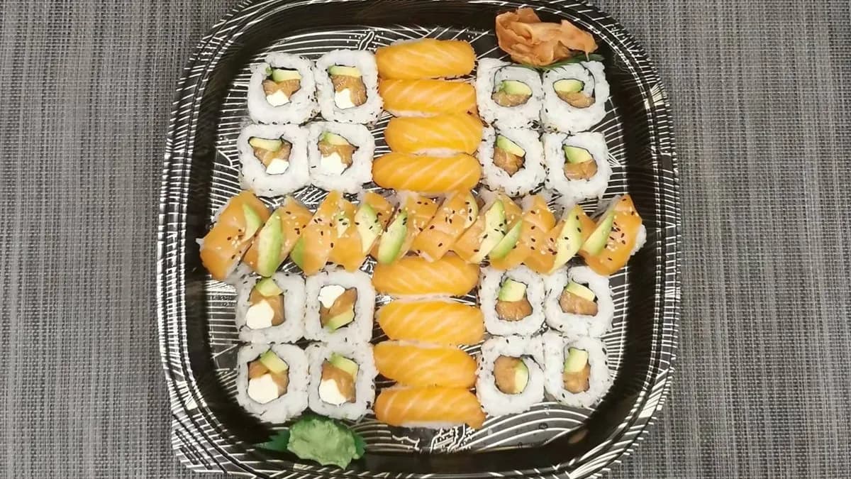 By5#Lazac avokádó  vajkrém 34db