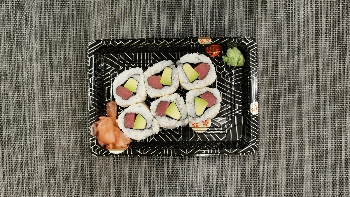 68#Tonhal  avokádó 6db