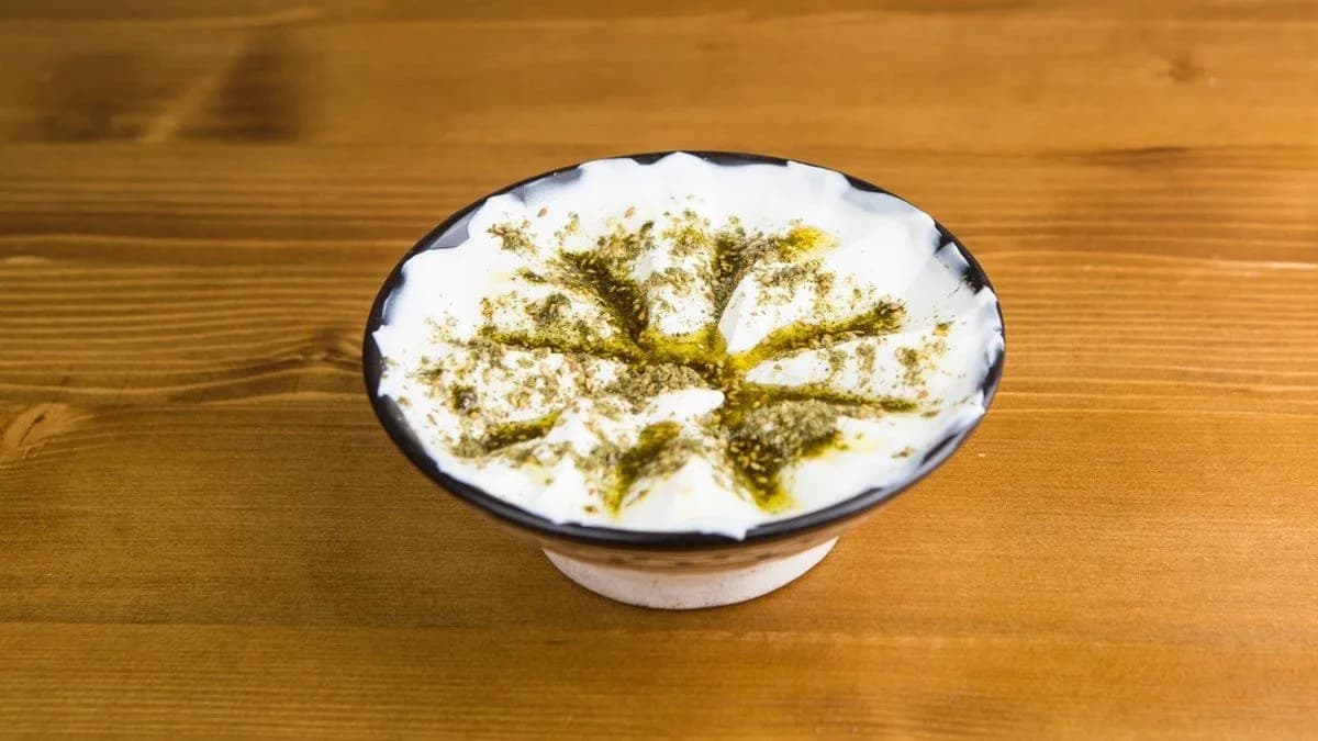 Labneh w Zaatar