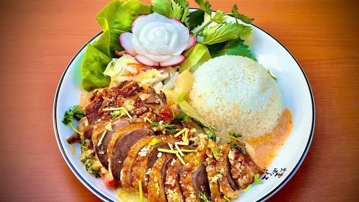 90B. Beef Rice with Peanut Sauce/ Marha​​​