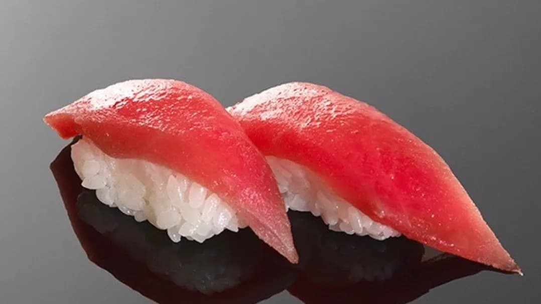 N2. NIGIRI  Red Tuna​​ (2 db)