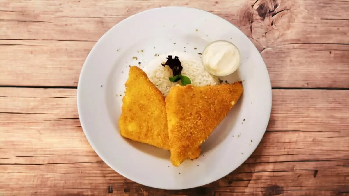 Rántott sajt tartármártással