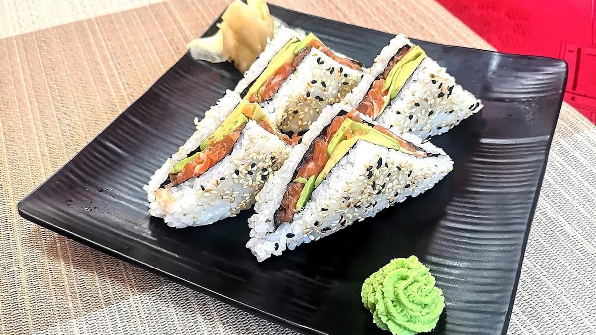 Okiko Sandwich 4 pc.