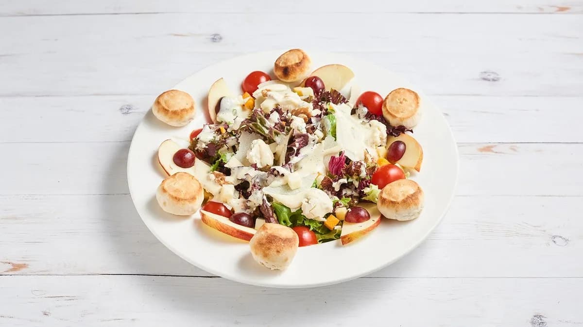 Cinque Formaggi saláta