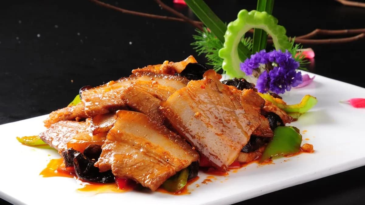 D38 Szecsuáni fűszeres sertéshús szeletek