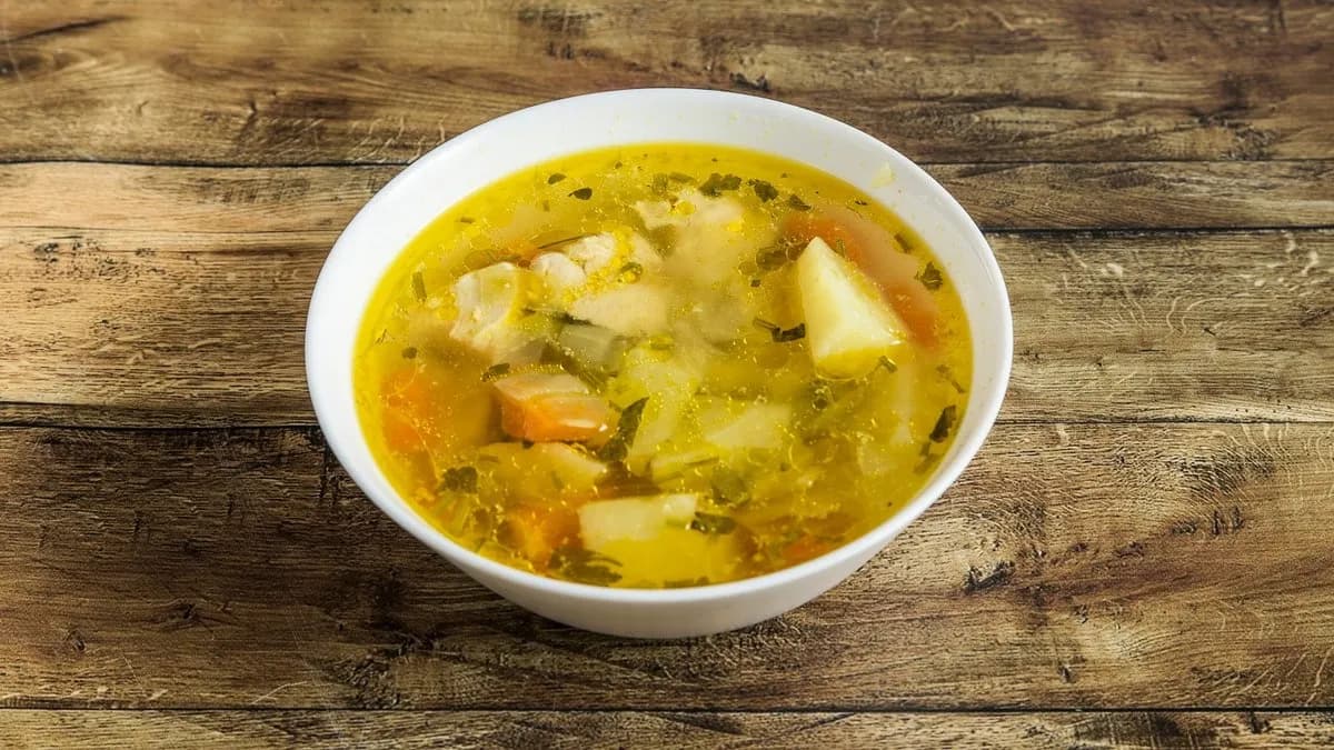 Csirkehúsos zöldségleves