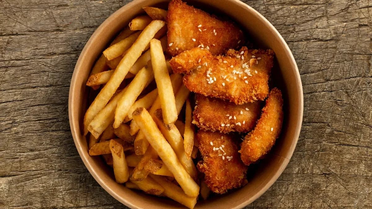 Pankó morzsában sült csirkemell választható körettel