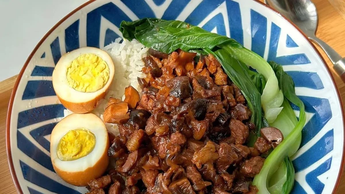 Párolt sertés rizs / Braised Pork Rice