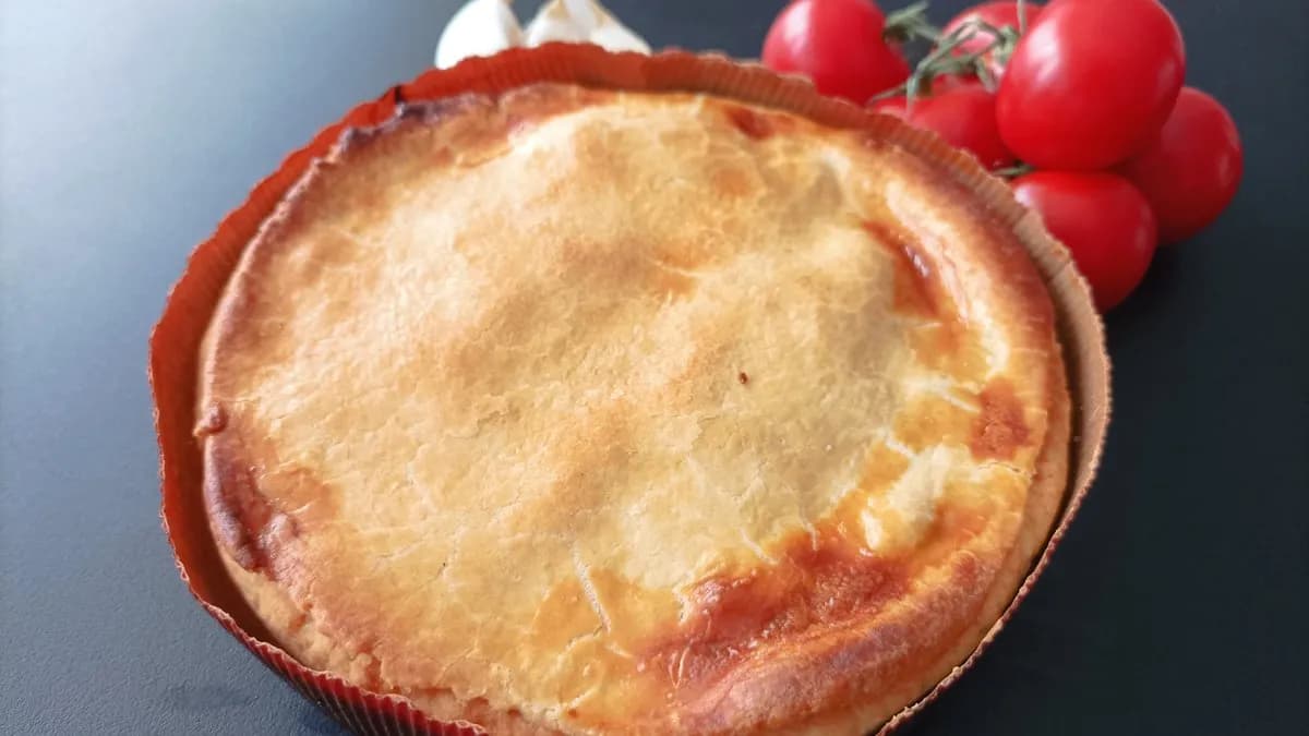 Marhapörköltes pite