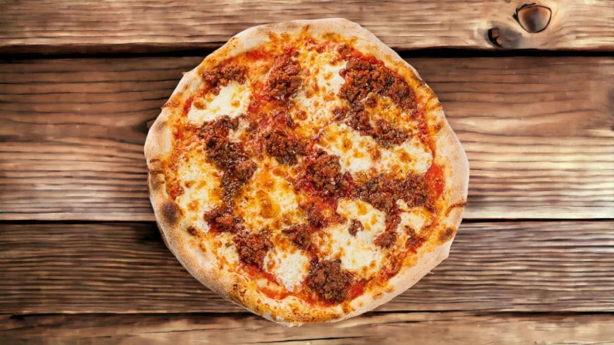 Bolognese pizza (32cm)