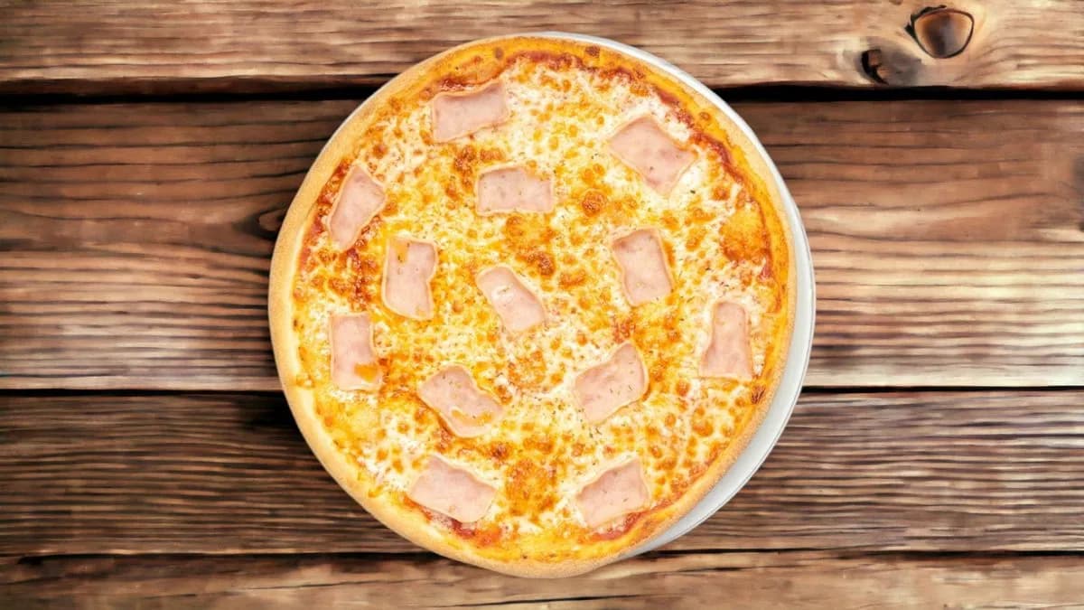 Proshiutto pizza (32cm)