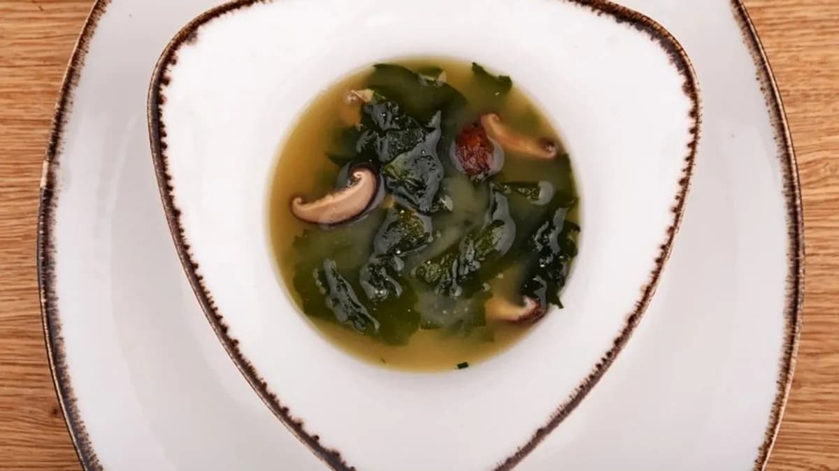 Miso leves shiitake gombával