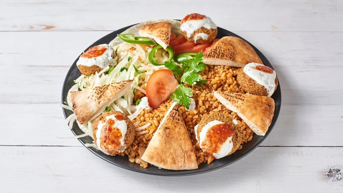 Falafel nagy tál