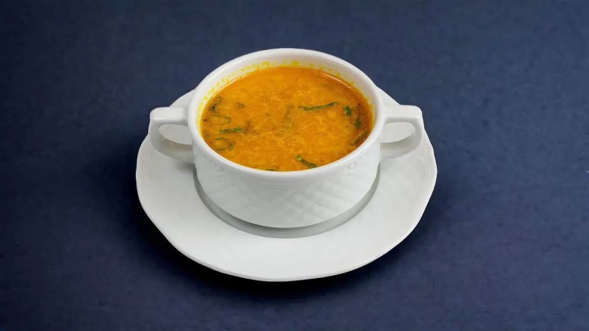 1. Mulligatawny Lentil Soup
