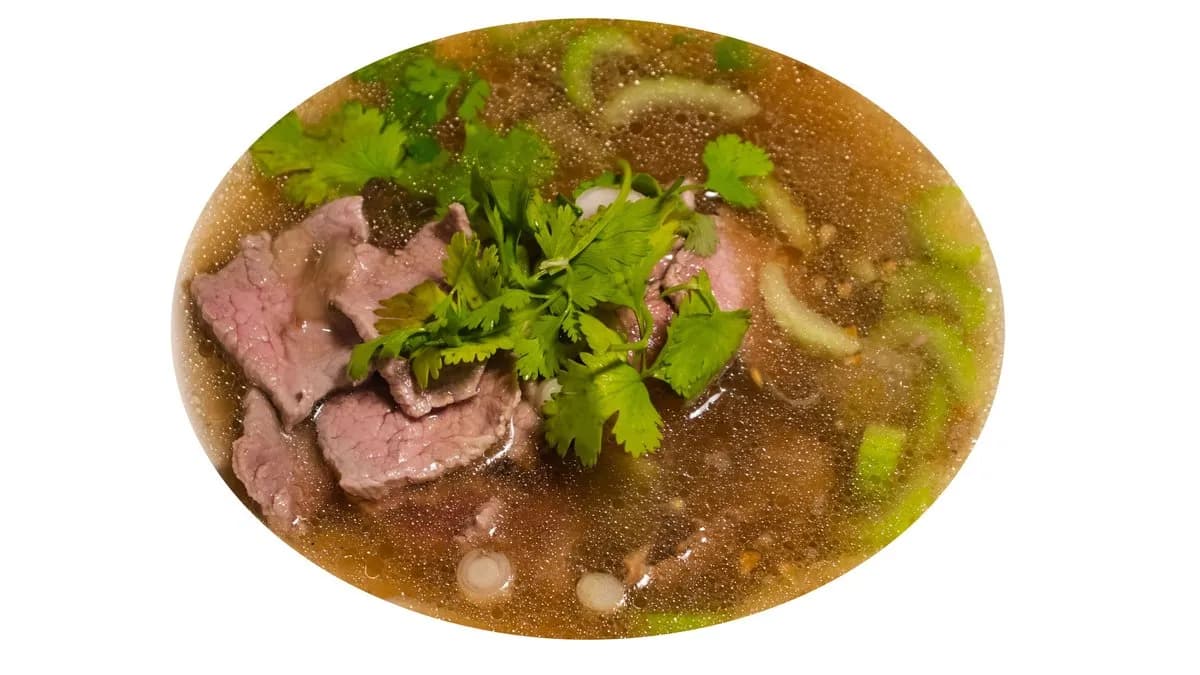 Különlegesen ízesített leves rizstésztával (nagy adag)