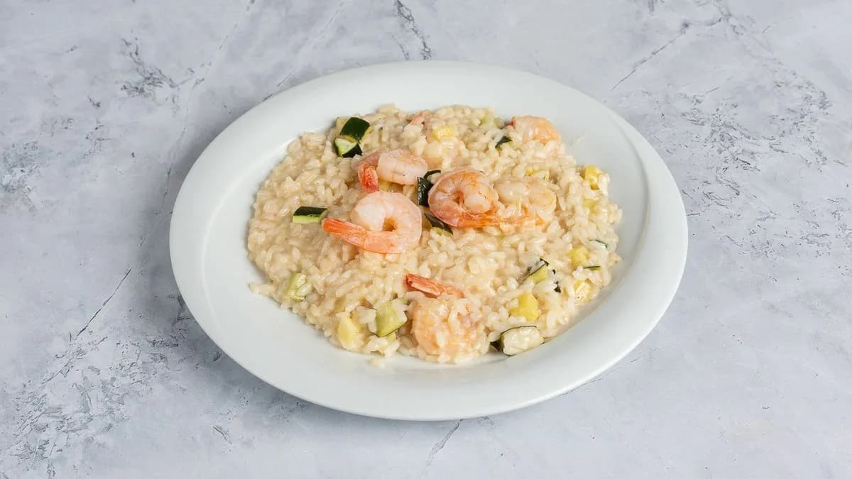 Risotto con zucchini e gamberetti