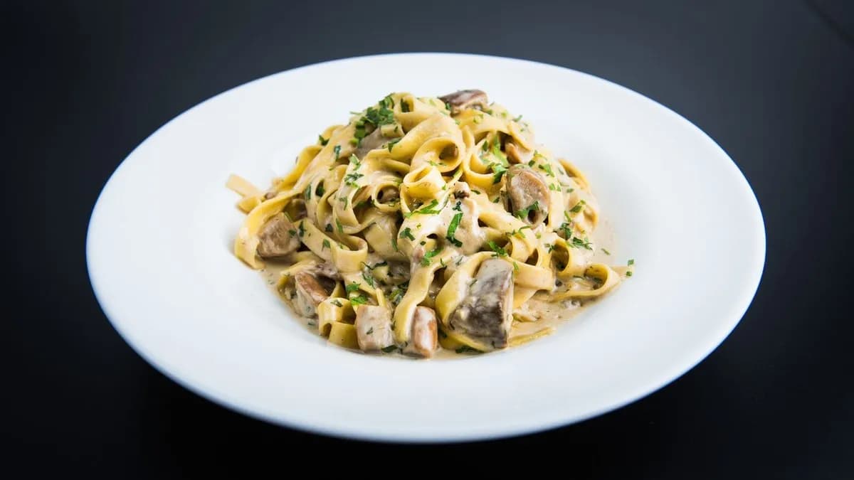 Pasta con panna e Porcini