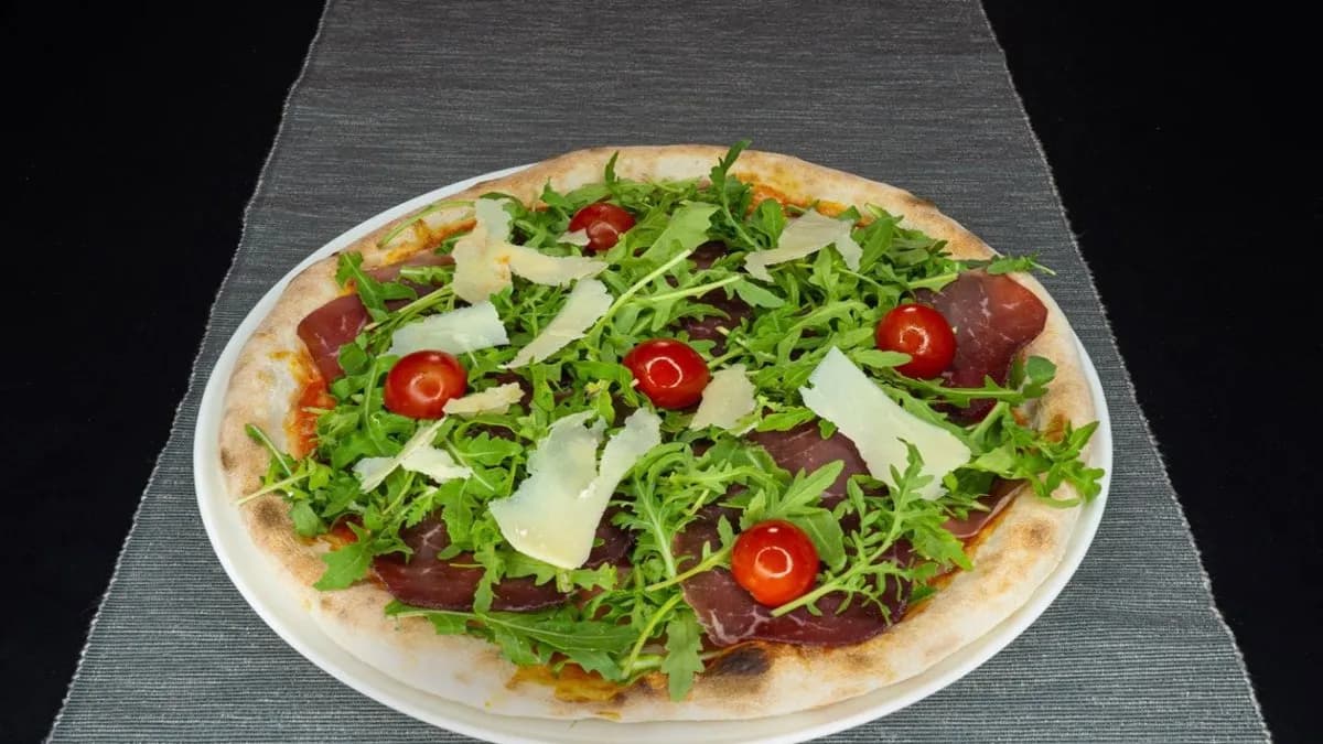 GM Pizza Bresaola