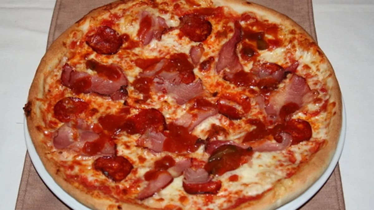 BBQ pizza (26 cm)