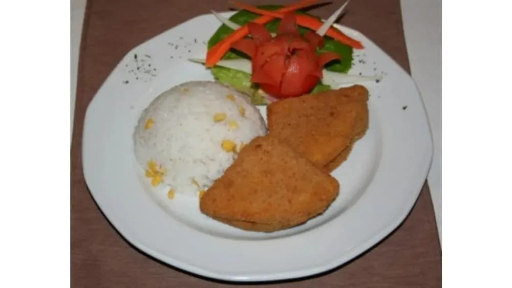 Baconnel töltött rántott sajt