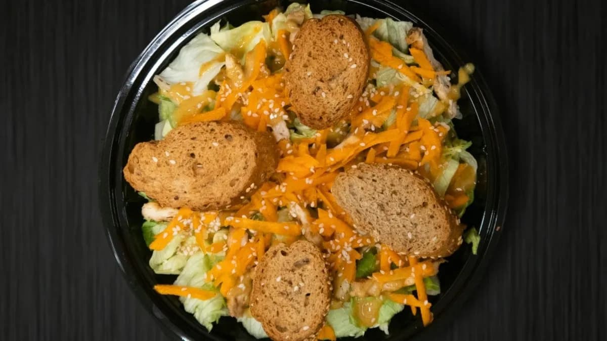 Mézes mustáros Saláta