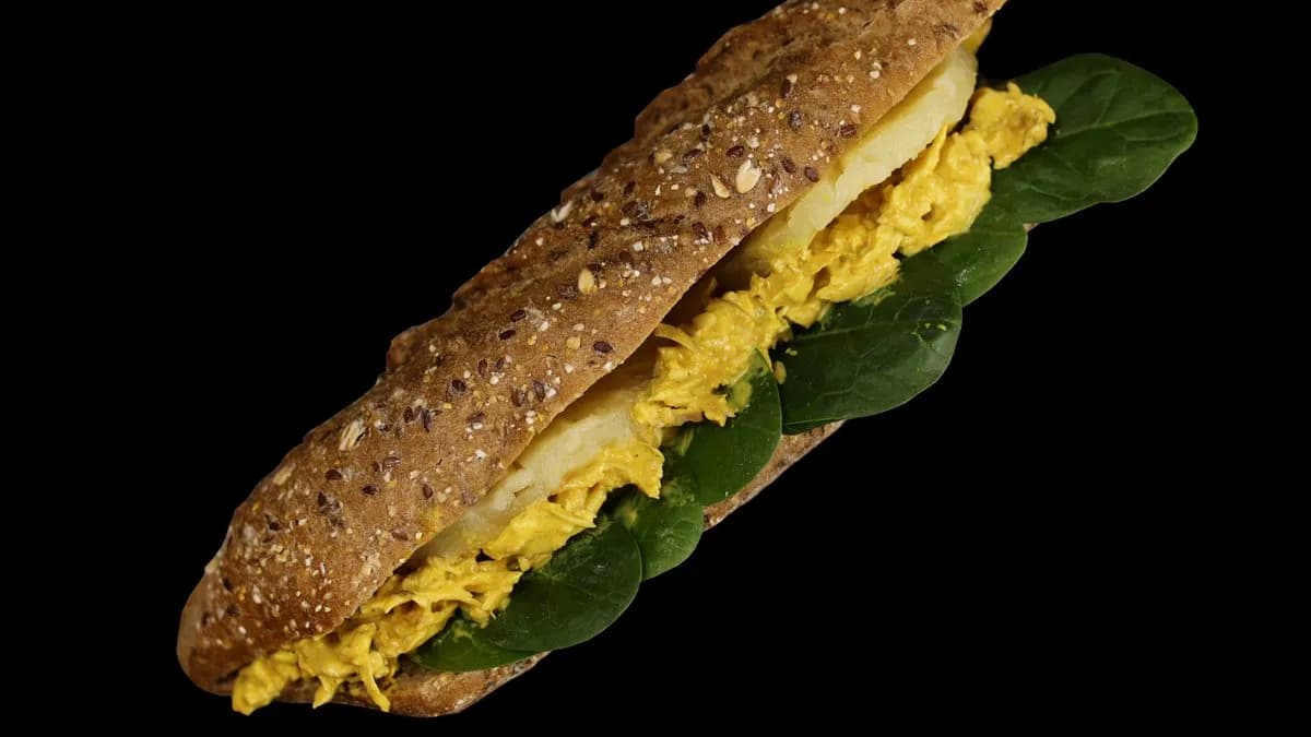 Curry csirke ciabatta