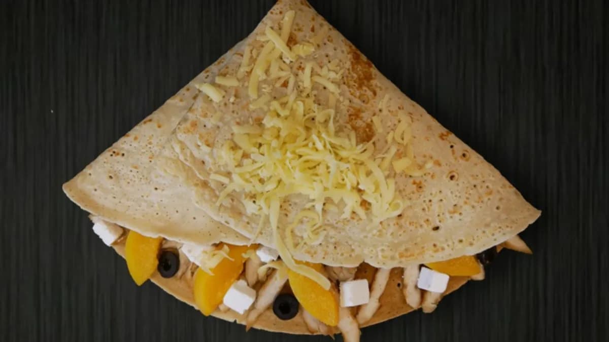 Barackos fetás csirkés palacsinta