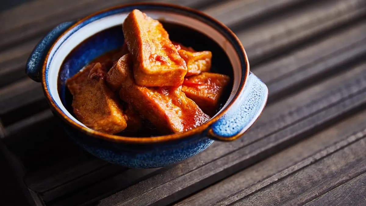 Paradicsomszósz & tofu