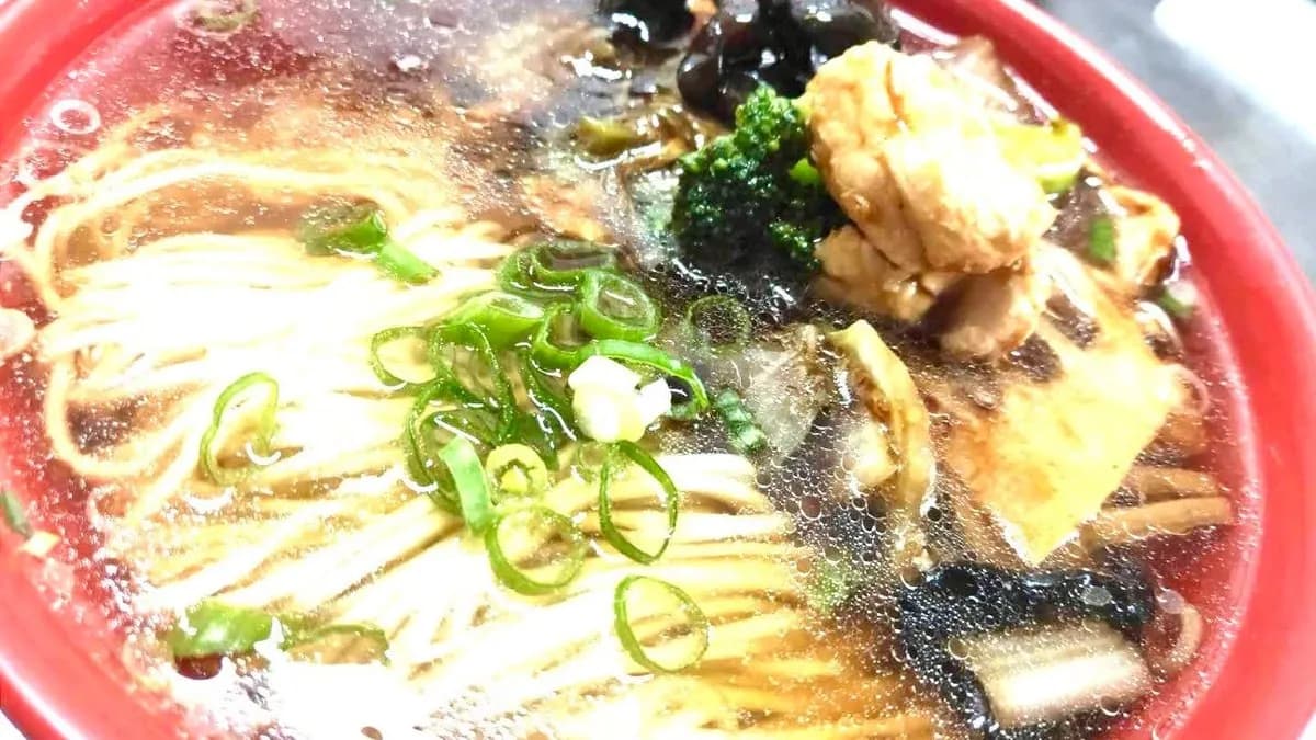 W30 Csirkehúsos tésztás leves