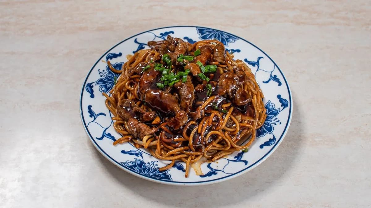 Pirított Tészta  Marhahúsos