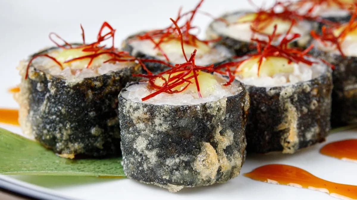 Tonhal tempura tekercs (8)