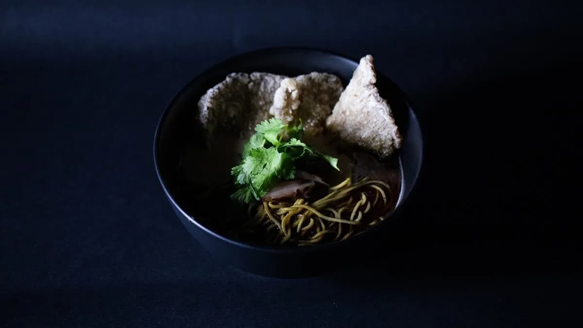 Zabtejes misos tonkotsu & gombás tésztaleves 🌱