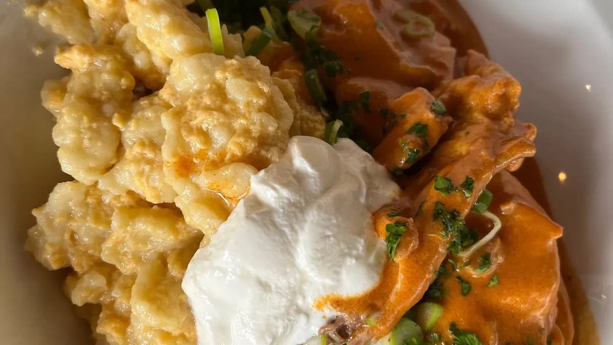 Csirkepaprikás, galuska