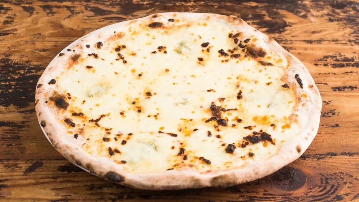 Pizza Quattro Formaggi