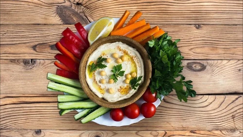 Nyers zöldségek & Hummusz